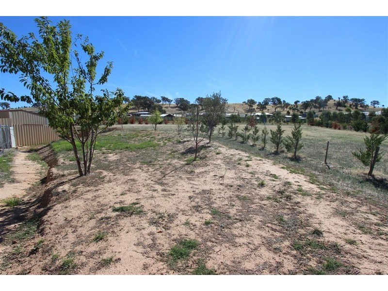 10 Peppermint Drive, Wagga Wagga NSW 2650