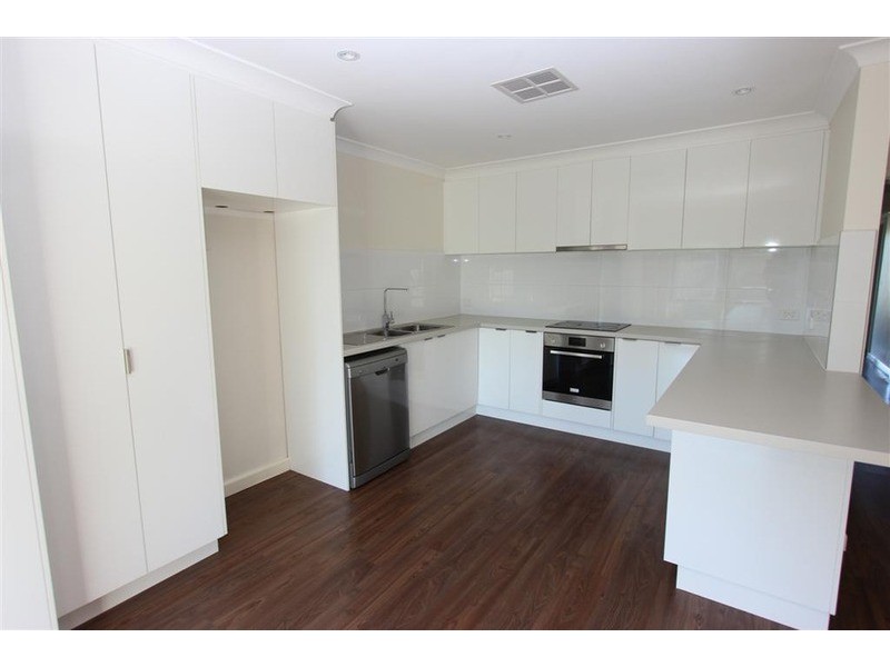 17 Darlow  Street, Wagga Wagga NSW 2650