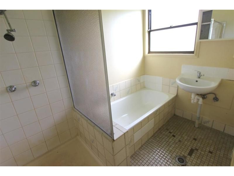 6 Oliver Place, Wagga Wagga NSW 2650