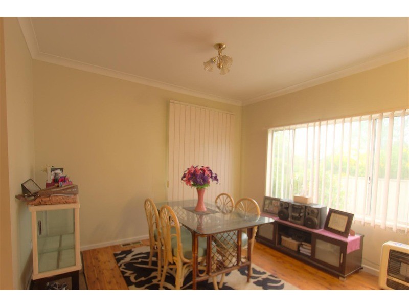 3 Cutler Avenue, Kooringal NSW 2650