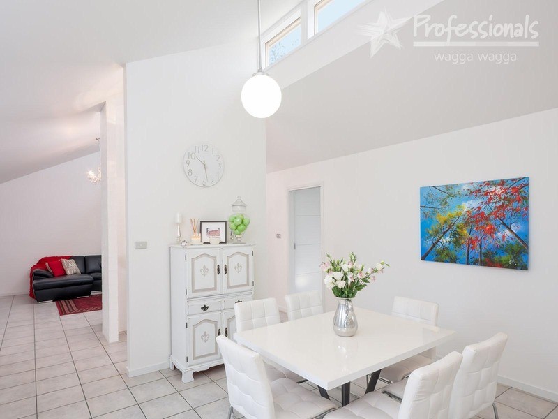 1 Clipper  Way, Estella NSW 2650