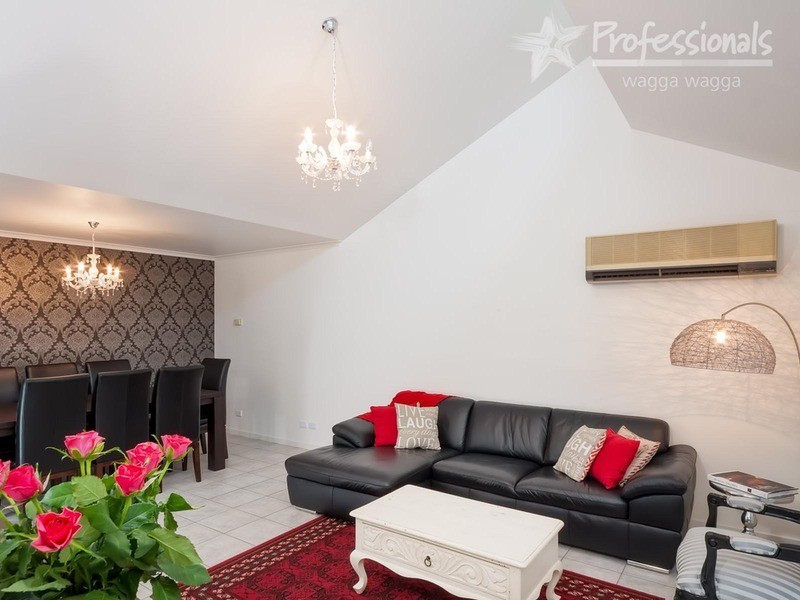 1 Clipper  Way, Estella NSW 2650