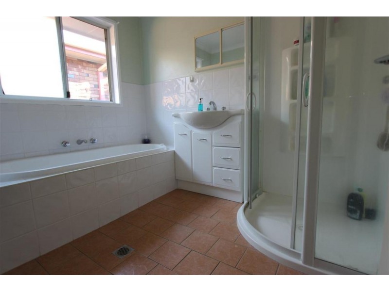 45 Montgomery Street, Wagga Wagga NSW 2650