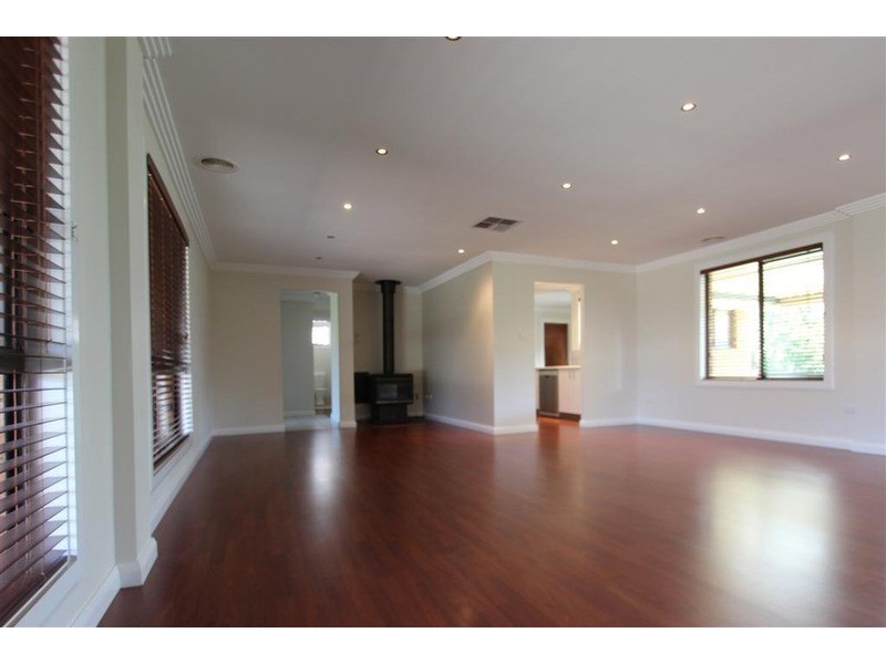 18 Forrest Street, Wagga Wagga NSW 2650