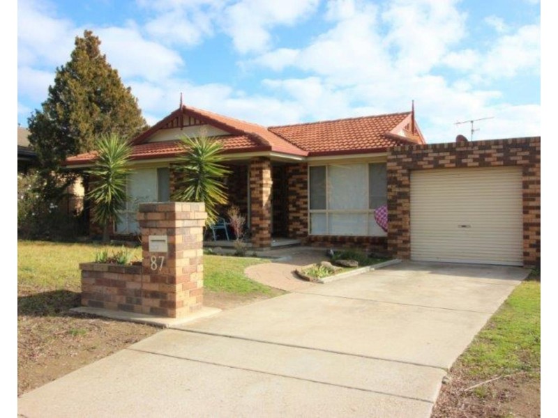87 Dalman Parkway, Wagga Wagga NSW 2650