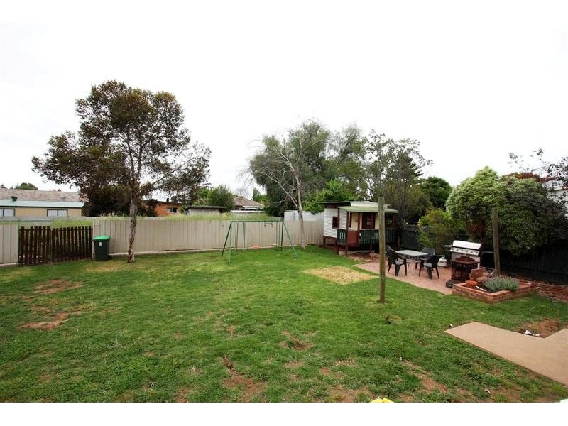 24 The Boulevarde, Wagga Wagga NSW 2650