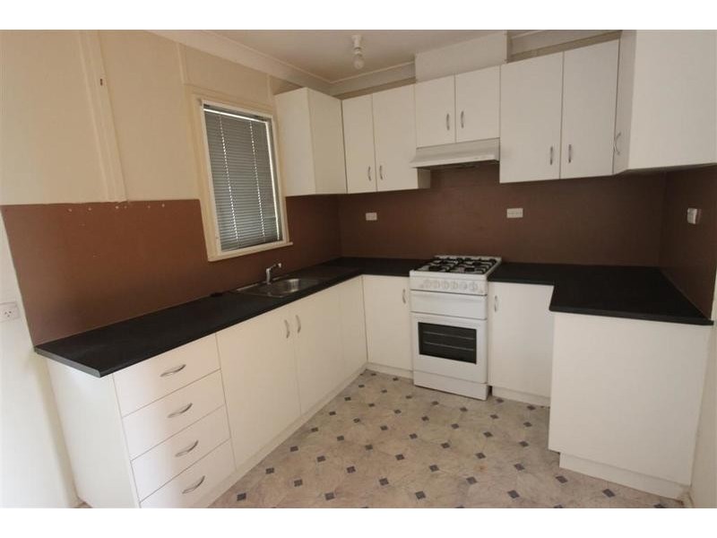 6 Townsend Place, Wagga Wagga NSW 2650