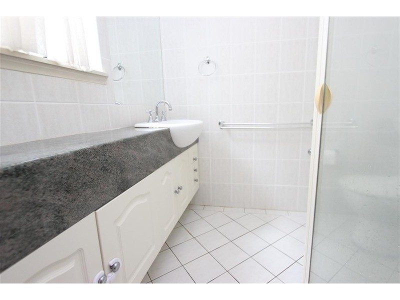 9E Bentley Place, Wagga Wagga NSW 2650