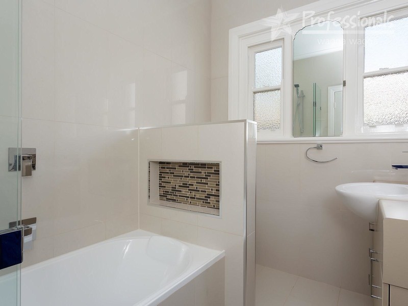 1/63 Bourke Street, Turvey Park NSW 2650