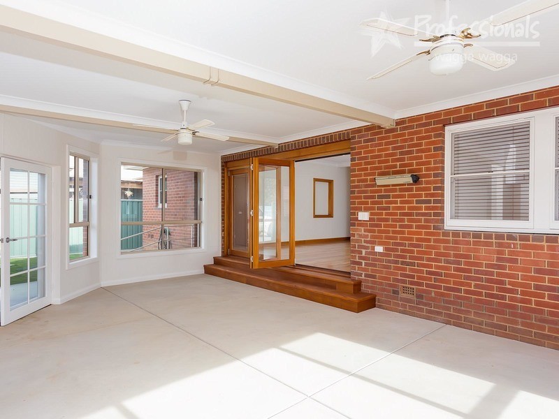 1/63 Bourke Street, Turvey Park NSW 2650