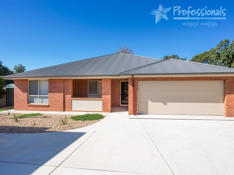 2/63 Bourke Street, Turvey Park NSW 2650