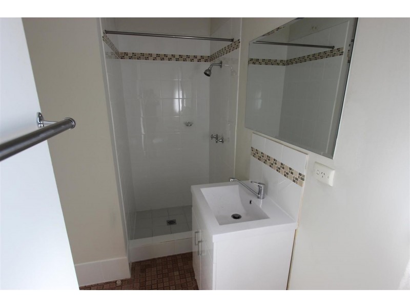 3/32 Cutler Avenue, Wagga Wagga NSW 2650