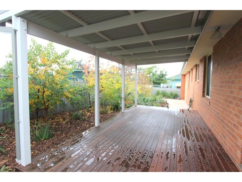 1A Cochrane Street, Kooringal NSW 2650