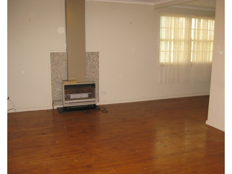 13 Connorton Street, Ashmont NSW 2650