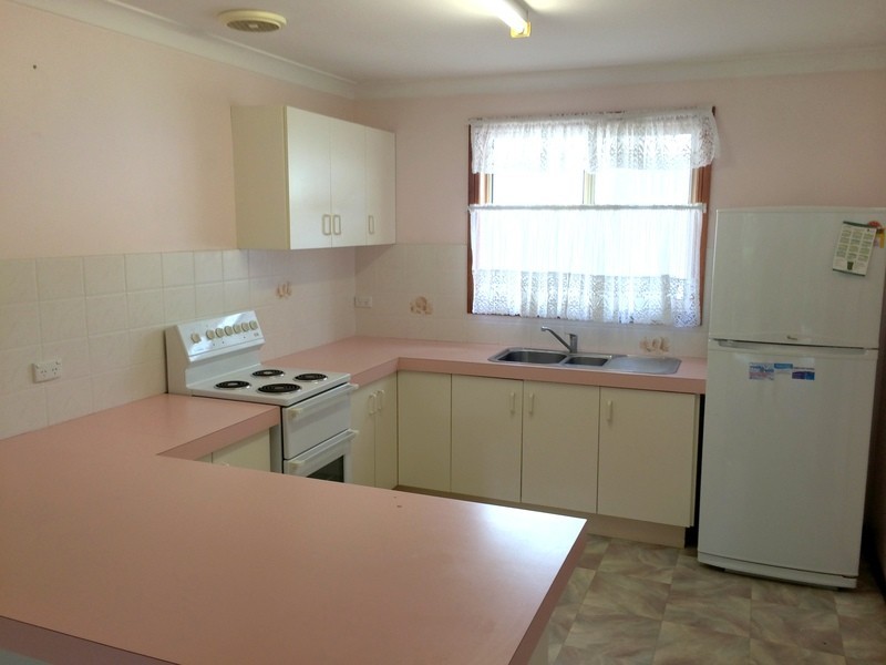 2/2 Plumpton Road, Wagga Wagga NSW 2650