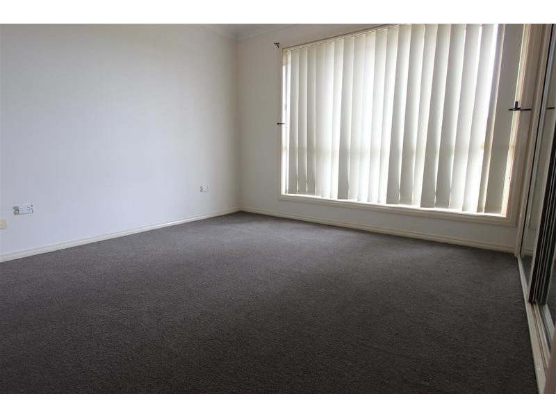 4 Tikki Place, Wagga Wagga NSW 2650