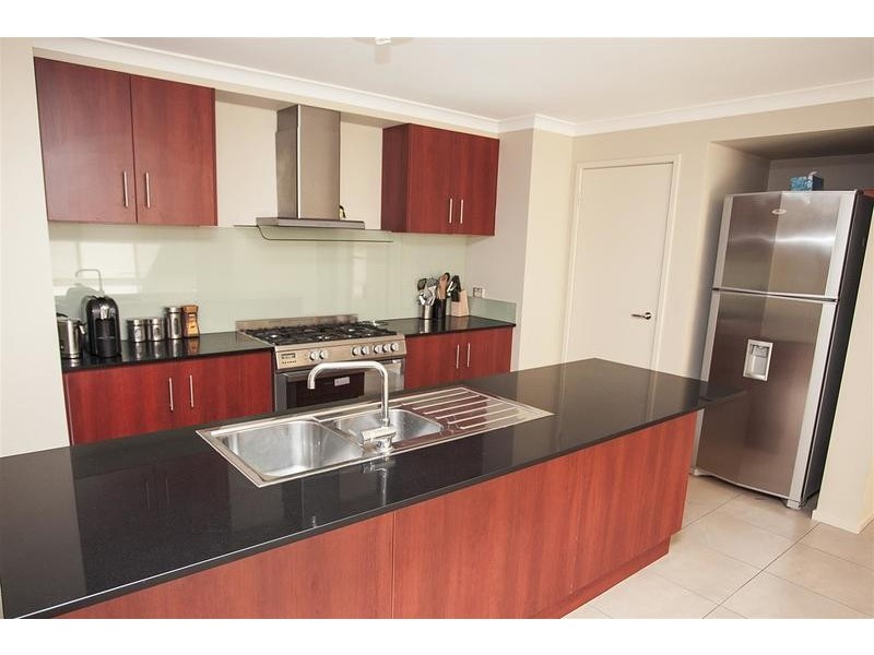 54 Boree Avenue, Forest Hill NSW 2651