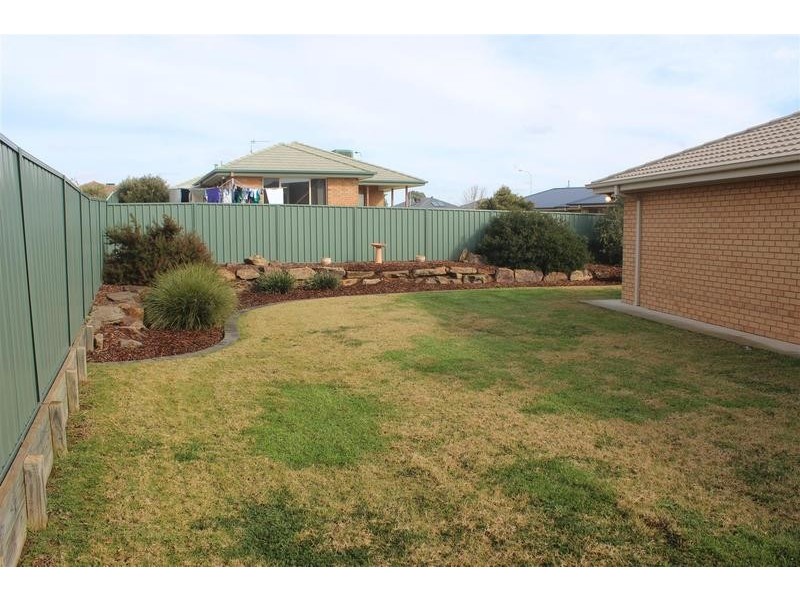 54 Boree Avenue, Forest Hill NSW 2651
