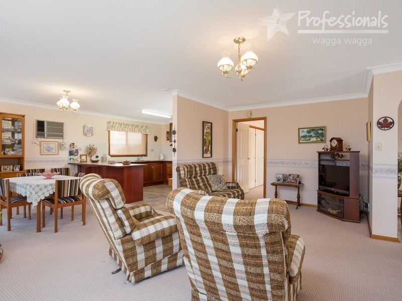 1/2 Plumpton  Road, Wagga Wagga NSW 2650