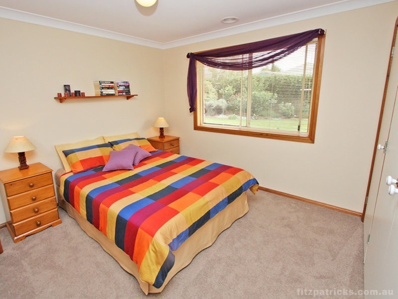 5 Barwon Place, Wagga Wagga NSW 2650