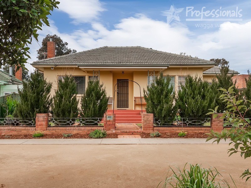 51 Heath  Street, Turvey Park NSW 2650