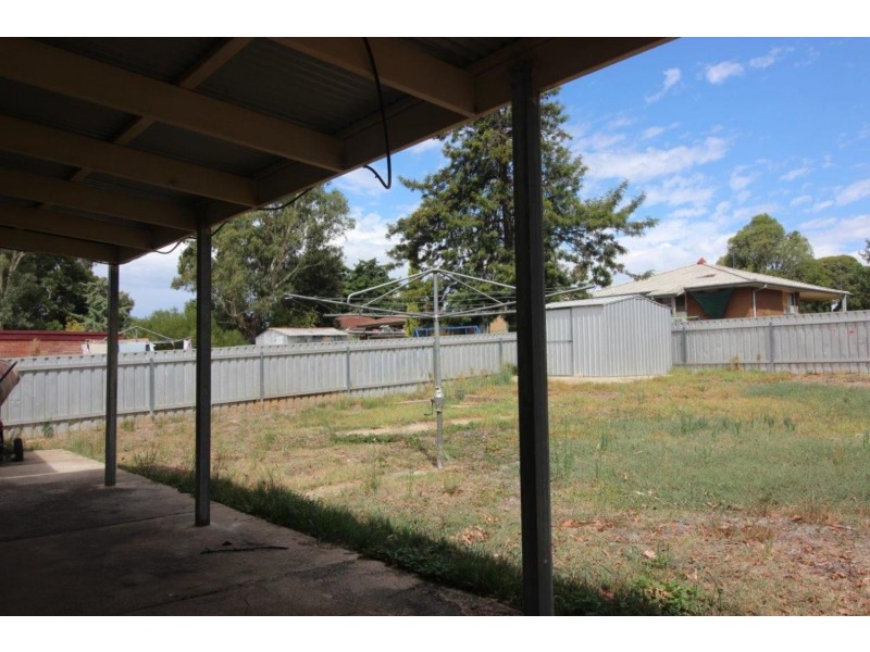 12 Poulton Street, Wagga Wagga NSW 2650