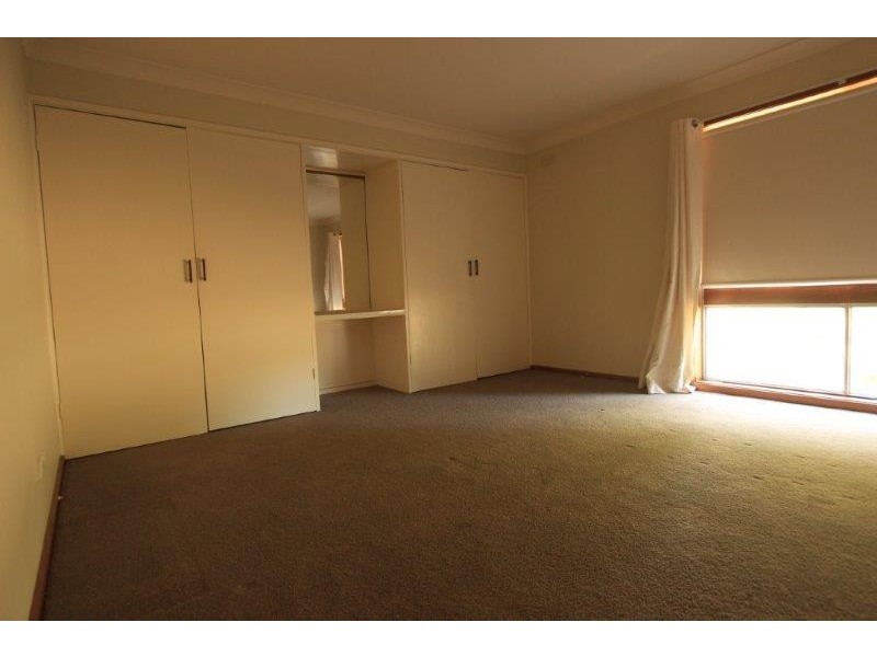 16 Main Street, Wagga Wagga NSW 2650