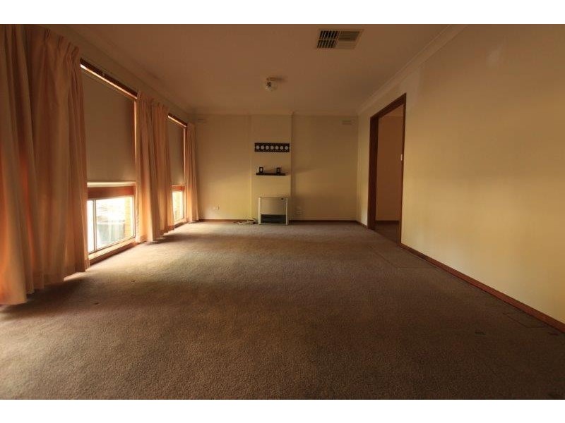 16 Main Street, Wagga Wagga NSW 2650