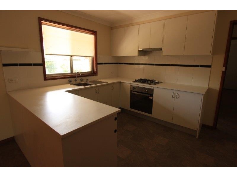 16 Main Street, Wagga Wagga NSW 2650