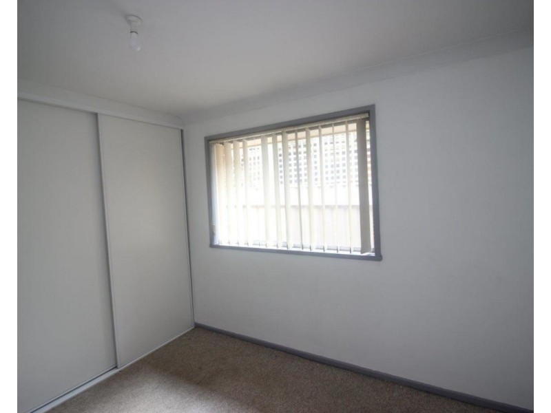 35 Walana Crescent, Kooringal NSW 2650