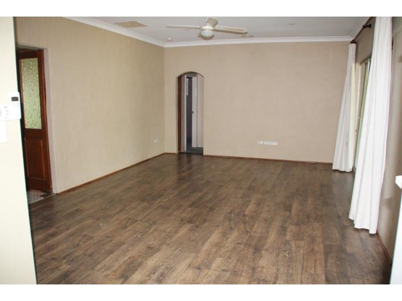 2 Buchanan Street, Wagga Wagga NSW 2650