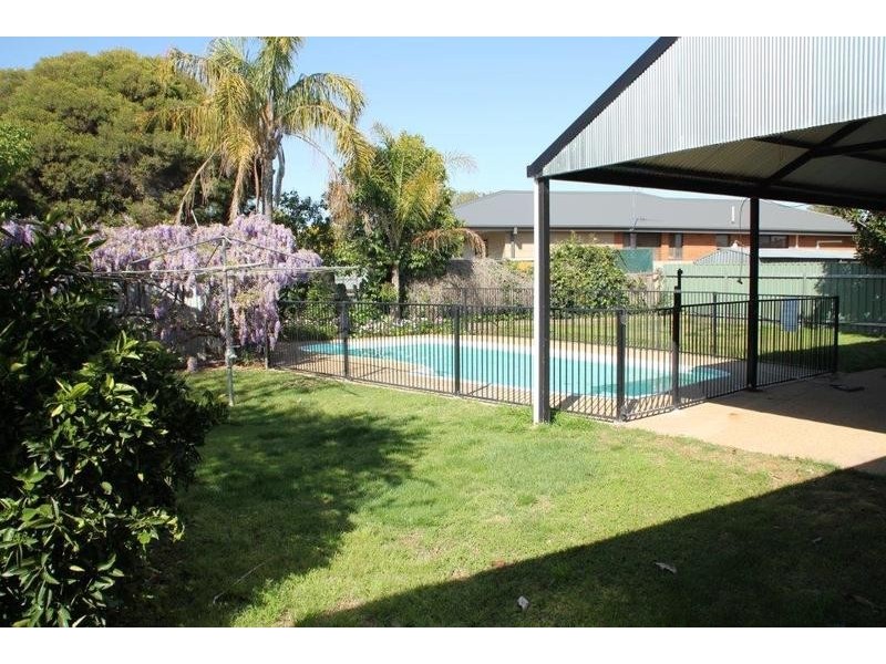 2 Buchanan Street, Wagga Wagga NSW 2650