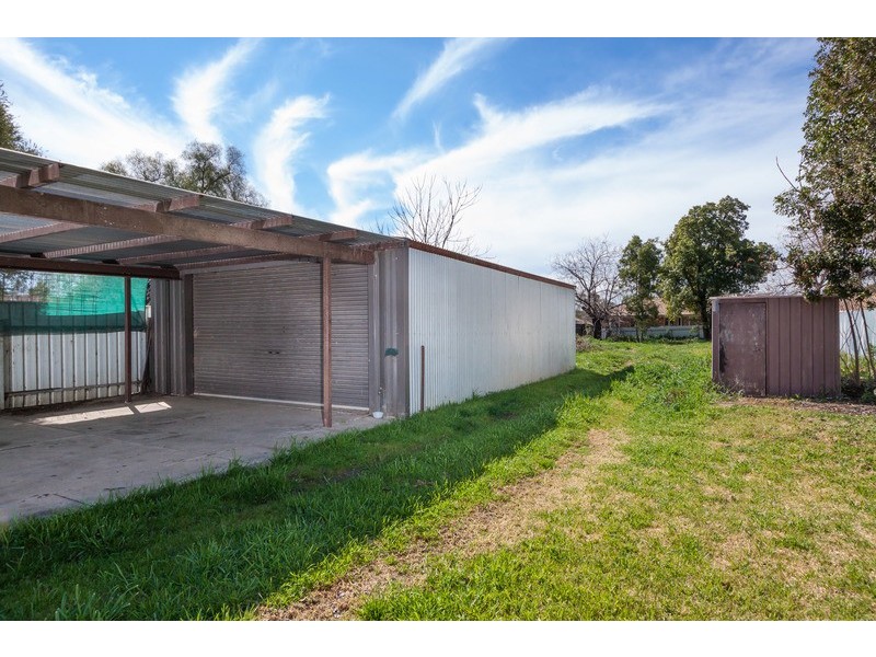 97 Beckwith Street, Wagga Wagga NSW 2650