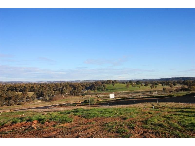 116 Sunvale Crescent, Estella NSW 2650