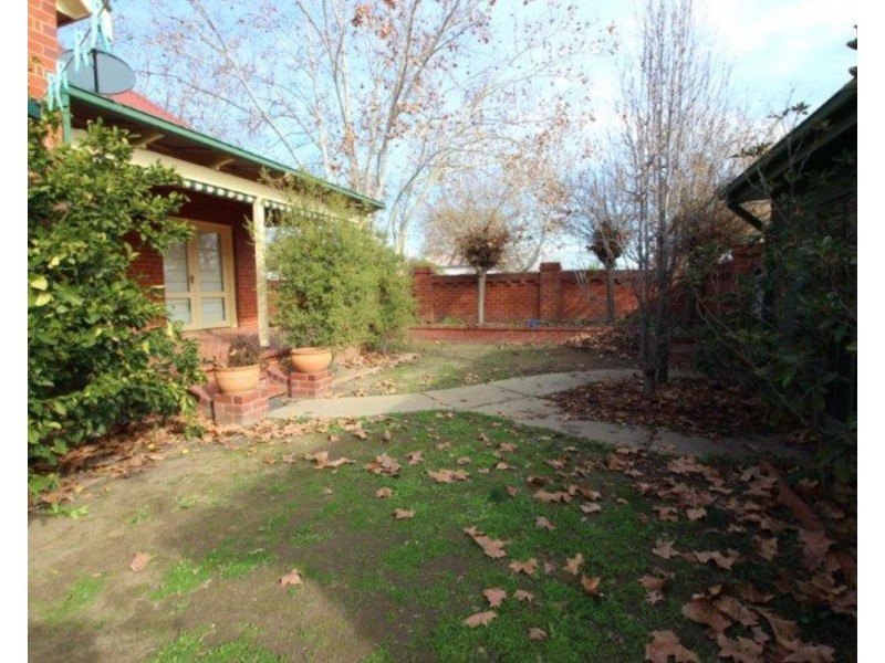 169 Gurwood Street, Wagga Wagga NSW 2650