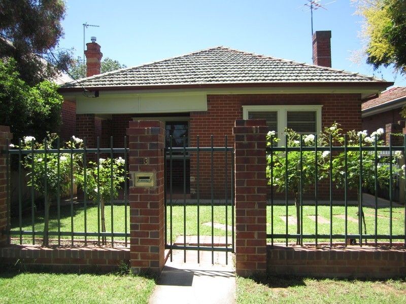 43 Murray Street, Wagga Wagga NSW 2650