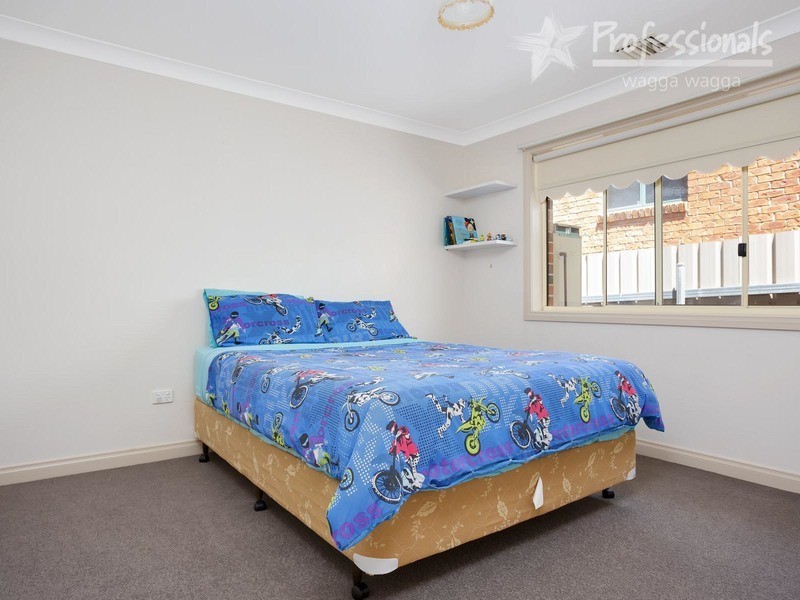 5 Derwent Avenue, Wagga Wagga NSW 2650