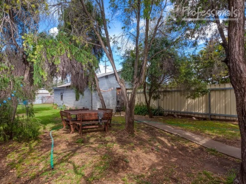 27 Best Street, Wagga Wagga NSW 2650