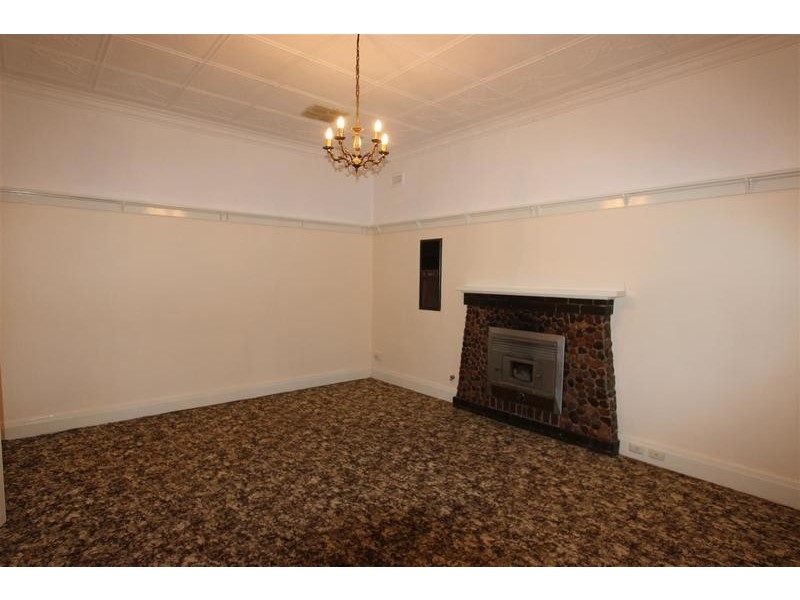 27 Marns Street, Wagga Wagga NSW 2650