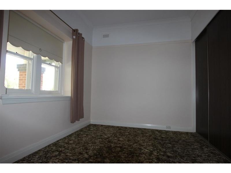 27 Marns Street, Wagga Wagga NSW 2650