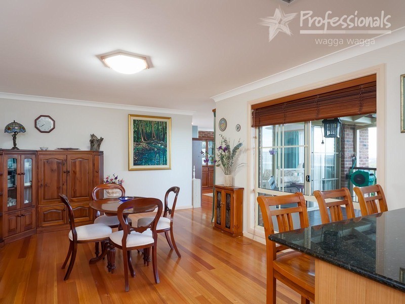 7 Gibbes Close, Wagga Wagga NSW 2650