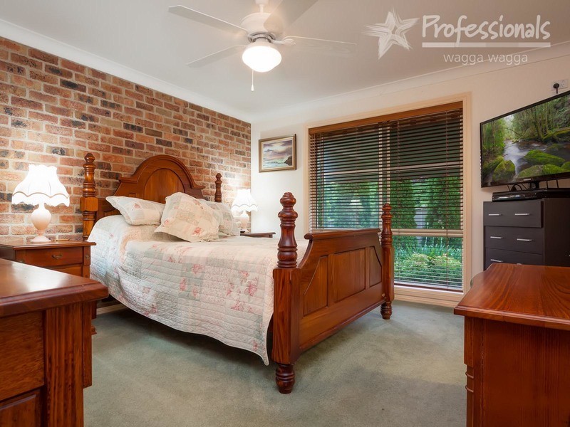 7 Gibbes Close, Wagga Wagga NSW 2650