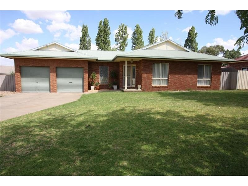 40 Lamilla Street, Wagga Wagga NSW 2650