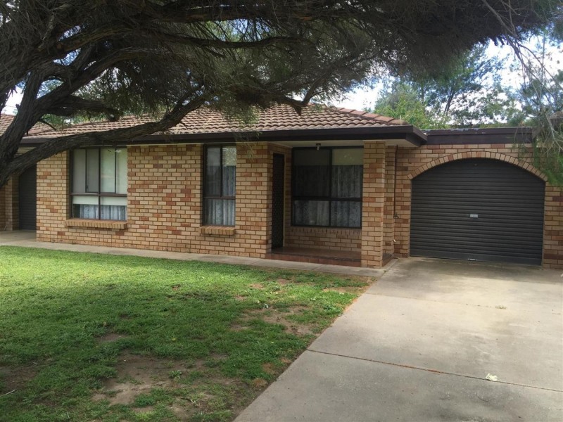 2/72 Crampton Street, Wagga Wagga NSW 2650