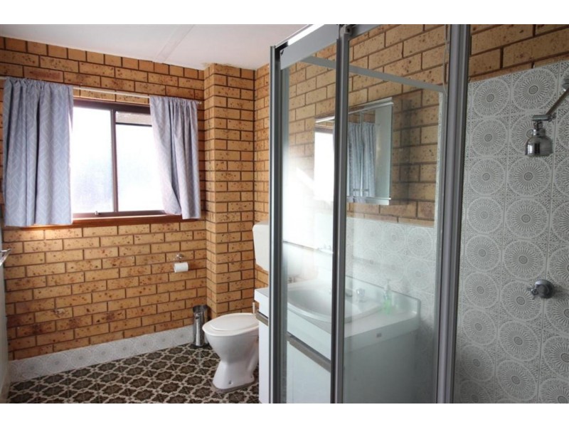 9/12 Salmon Street, Wagga Wagga NSW 2650