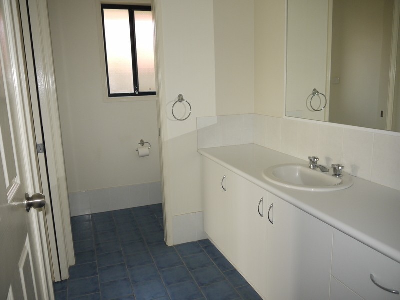12 Womboin Crescent, Wagga Wagga NSW 2650