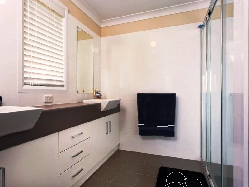 34 Deakin Avenue, Wagga Wagga NSW 2650