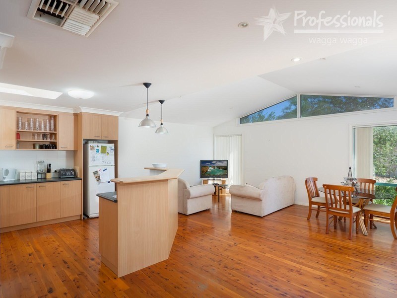 2 Galleon Place, Wagga Wagga NSW 2650