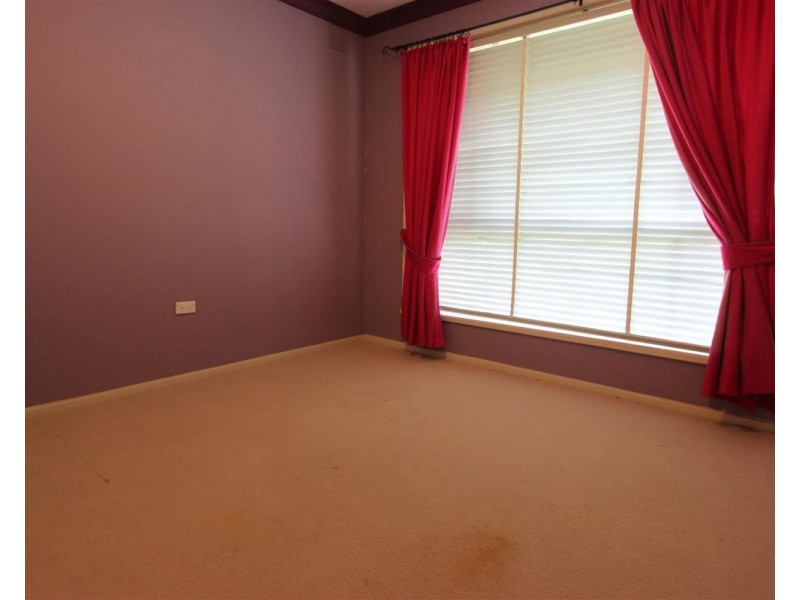 21 Tinga Crescent, Wagga Wagga NSW 2650