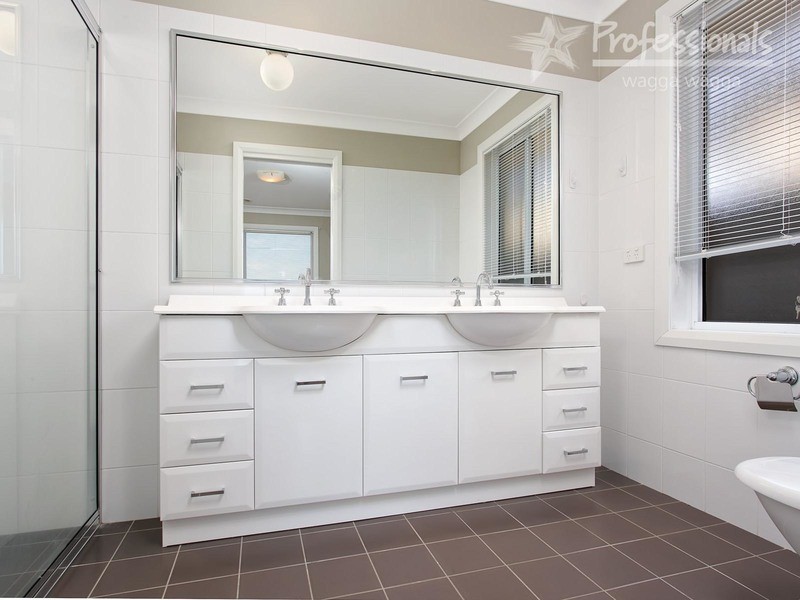 62 Mima Street, Wagga Wagga NSW 2650